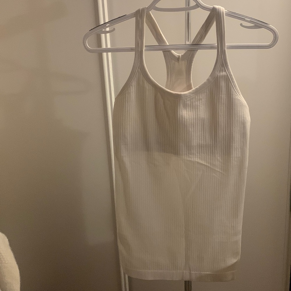 Ebb to street lululemon tank top with bra liner size 6